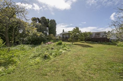 Photo of property in 18 School Road, Riverhead, 0820