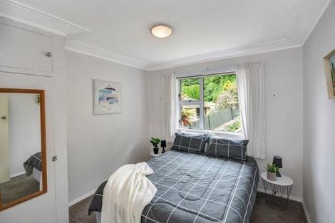 Photo of property in 10 Kohi Place, Port Chalmers, 9023