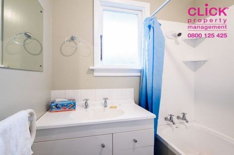 Photo of property in 54 Hocken Street, Kenmure, Dunedin, 9011