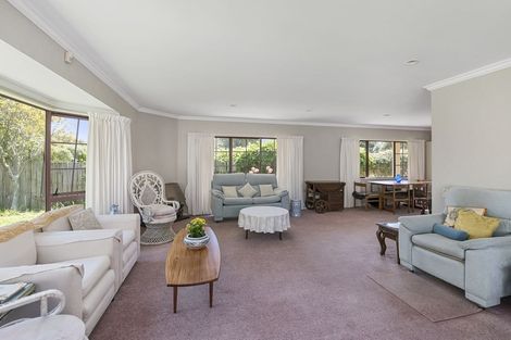 Photo of property in 42 He Awa Crescent, Waikanae, 5036