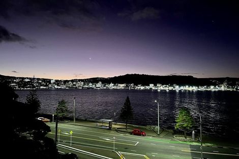 Photo of property in The Capital, 14/370 Oriental Parade, Oriental Bay, Wellington, 6011