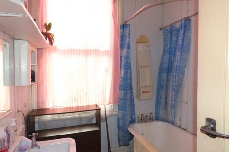 Photo of property in 32a Wharfe Street, South Hill, Oamaru, 9400