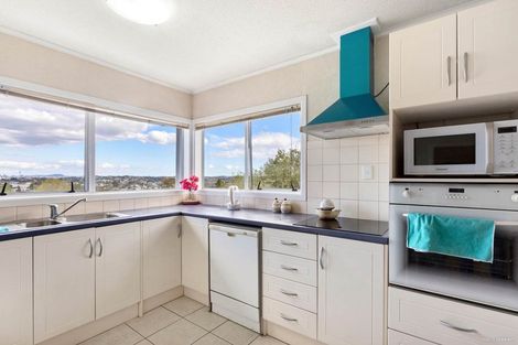 Photo of property in 16 Glendhu Road, Bayview, Auckland, 0629