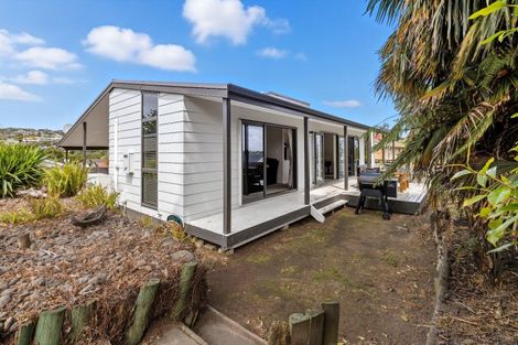Photo of property in 11 Corinna Street, Welcome Bay, Tauranga, 3112