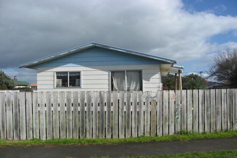 Photo of property in 17 Tasman Crescent, Carterton, 5713
