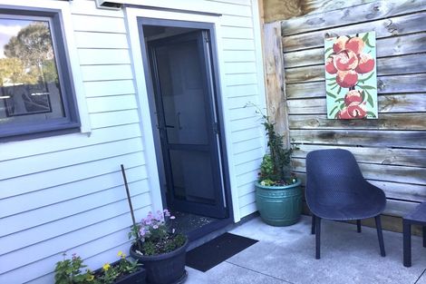 Photo of property in 88 The Esplanade, Westshore, Napier, 4110