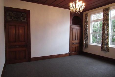 Photo of property in 37 Te Wharepouri Street, Berhampore, Wellington, 6023