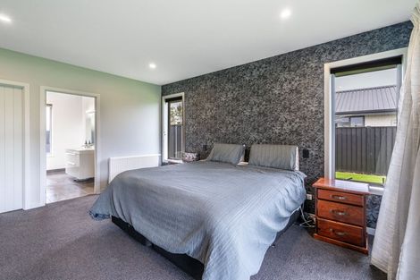 Photo of property in 25 Northside Drive, Waikiwi, Invercargill, 9810