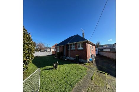 Photo of property in 5 Waldie Grove, Avalon, Lower Hutt, 5011