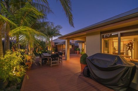 Photo of property in 73 Cholmondeley Crescent, Whitianga, 3510