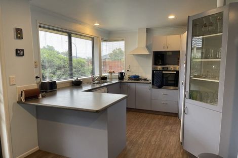 Photo of property in 11 Reefton Place, Papamoa Beach, Papamoa, 3118