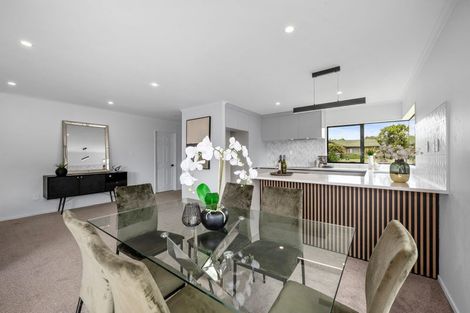 Photo of property in 4 Bryn Mawr Place, Albany, Auckland, 0632