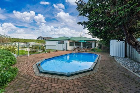 Photo of property in 30 Caversham Drive, Rototuna, Hamilton, 3210