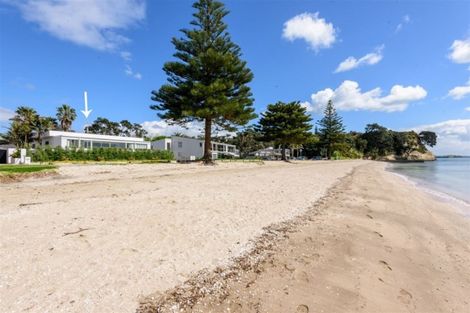 Photo of property in E/5 The Esplanade, Eastern Beach, Auckland, 2012