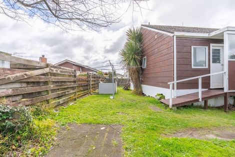 Photo of property in 19 Tawavale Street, Pukehangi, Rotorua, 3015