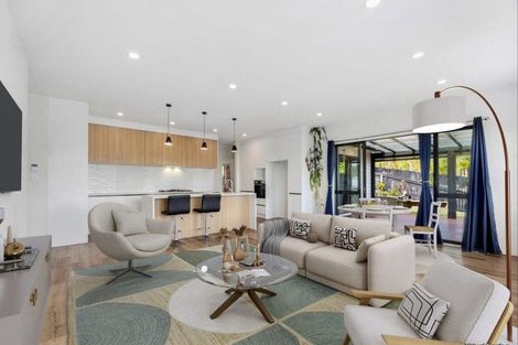 Photo of property in 33 Woodridge Drive, Stanmore Bay, Whangaparaoa, 0932