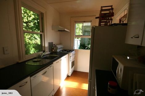 Photo of property in 143 Wadestown Road, Wadestown, Wellington, 6012