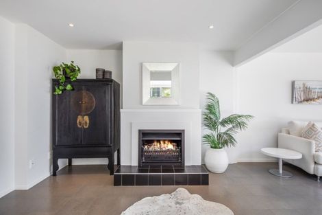 Photo of property in 95b The Esplanade, Manly, Whangaparaoa, 0930