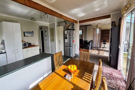 Photo of property in 5 View Street, Maungaturoto, 0520