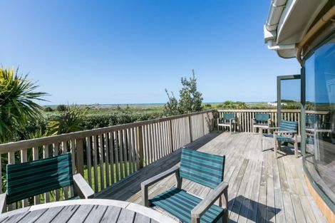 Photo of property in 17 Bell Street, Clive, 4102