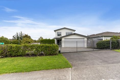Photo of property in 135 Vipond Road, Stanmore Bay, Whangaparaoa, 0932