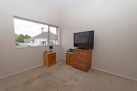 Photo of property in 15/45a Swanson Road, Henderson, Auckland, 0610