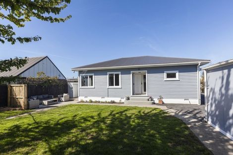 Photo of property in 1/274 Main North Road, Redwood, Christchurch, 8051