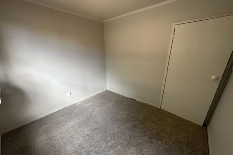 Photo of property in 57 Waitaki Street, Henderson, Auckland, 0612