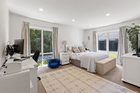 Photo of property in 15 Apsley Drive, Russley, Christchurch, 8042