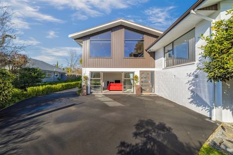 Photo of property in 237 Fifield Terrace, Opawa, Christchurch, 8023