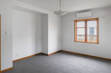 Photo of property in 31 Happy Valley Road, Owhiro Bay, Wellington, 6023