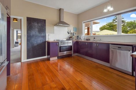 Photo of property in 11 Standish Place, Stoke, Nelson, 7011