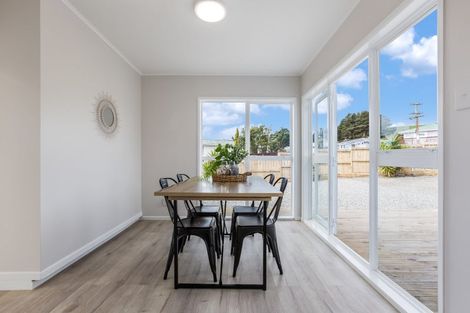 Photo of property in 79 Driver Crescent, Cannons Creek, Porirua, 5024