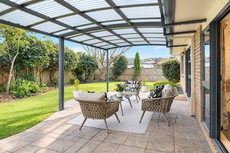 Photo of property in 1 Roderick Place, Rototuna, Hamilton, 3210