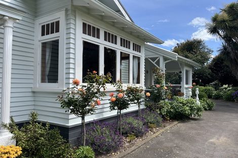 Photo of property in 16 Fairfield Road, Hawera, 4610