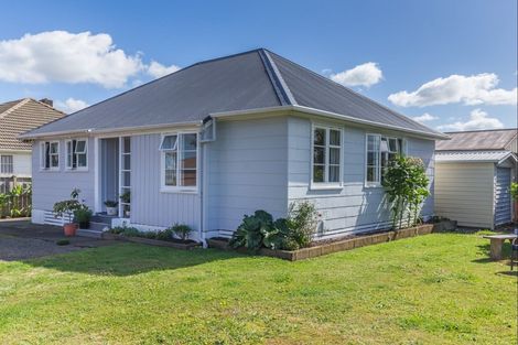 Photo of property in 577 Queen Street East, Levin, 5510