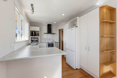 Photo of property in 330 Great South Road, Opaheke, Papakura, 2113