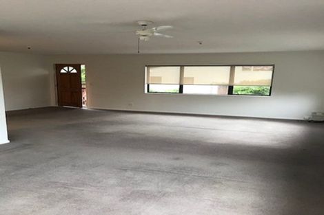 Photo of property in 2/23 William Souter Street, Forrest Hill, Auckland, 0620