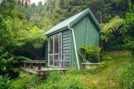 Photo of property in 896a Hikuai Settlement Road, Pauanui, Hikuai, 3579