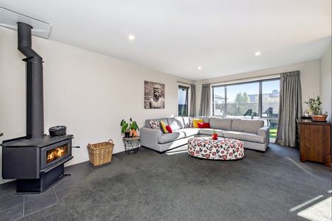 Photo of property in 15 Cameron Crescent, Rolleston, 7614