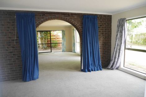 Photo of property in 16 Siska Place, Upper Riccarton, Christchurch, 8041