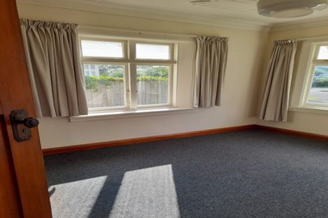 Photo of property in 38 Miro Street, Takaro, Palmerston North, 4410