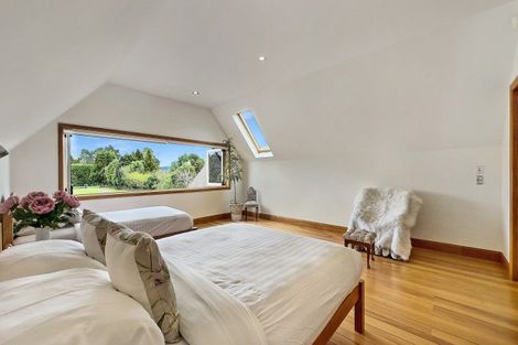 Photo of property in 22 Aileen Place, Whangamata, 3691