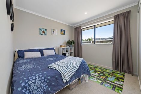 Photo of property in 1 Caracara Place, Rolleston, 7615