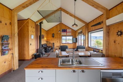 Photo of property in 88 Holmwood Road, Manapouri, Te Anau, 9679