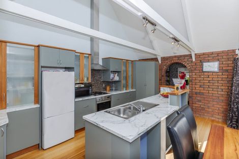 Photo of property in 25 Queen Street, Cambridge, 3434