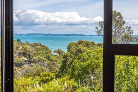 Photo of property in 25 Tawa Street, Oneroa, Waiheke Island, 1081