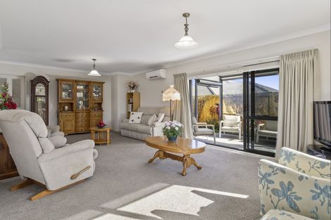 Photo of property in 9 Waterside Drive, Pyes Pa, Tauranga, 3112