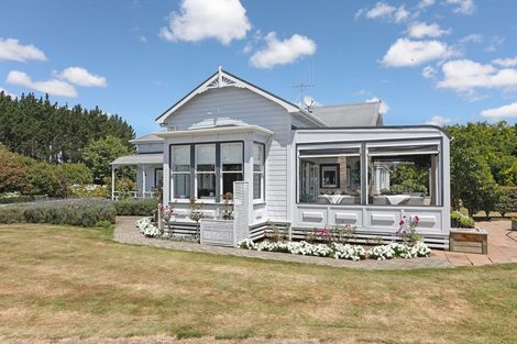 Photo of property in 84 Johnson Street, Bulls, 4818