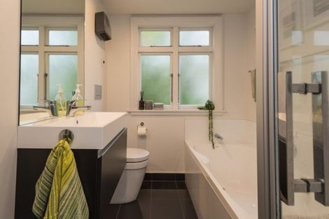 Photo of property in 15 Innes Road, St Albans, Christchurch, 8052